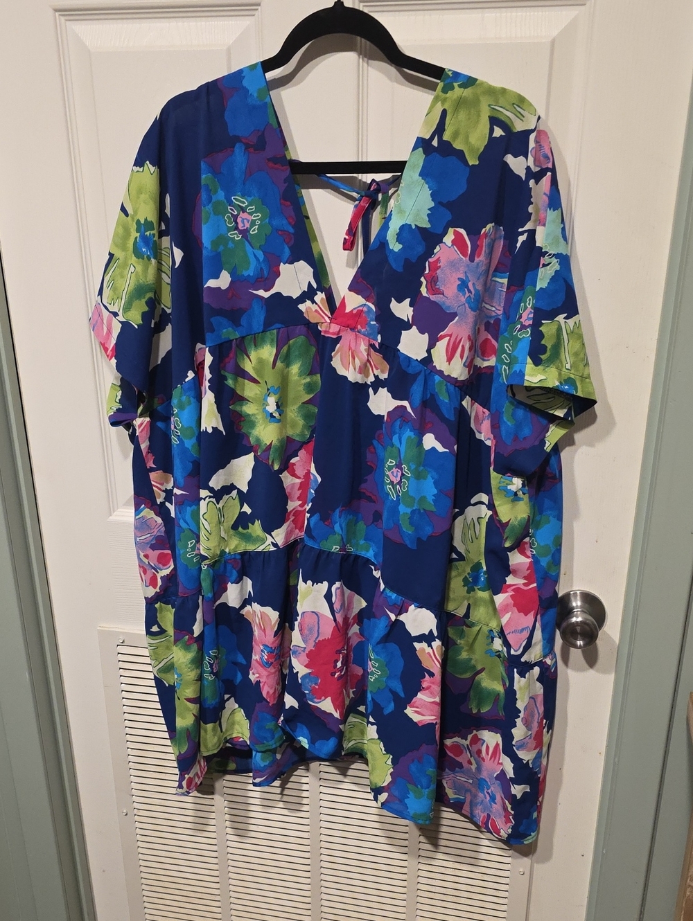Chic Soul Blue Floral V-Neck Tunic with Pink & Green Accents